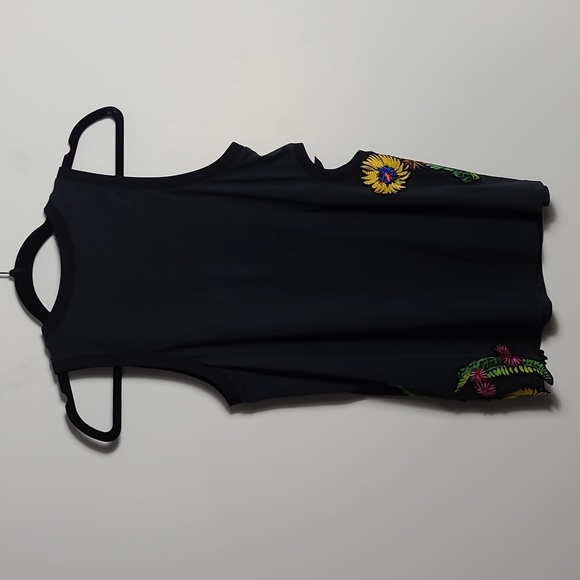 3.1 PHILLIP LIM Embroidered Floral Patch Tank with Cut Out Design Black Size XS - Picture 9 of 14